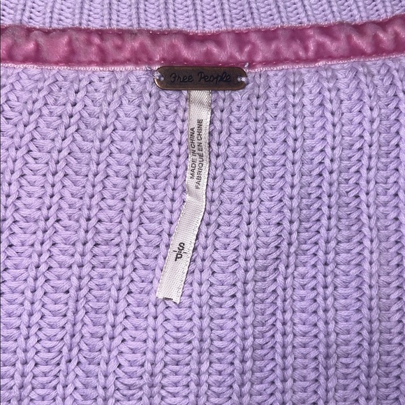 Free people lilac bell sleeve v neck crochet top - Picture 5 of 6